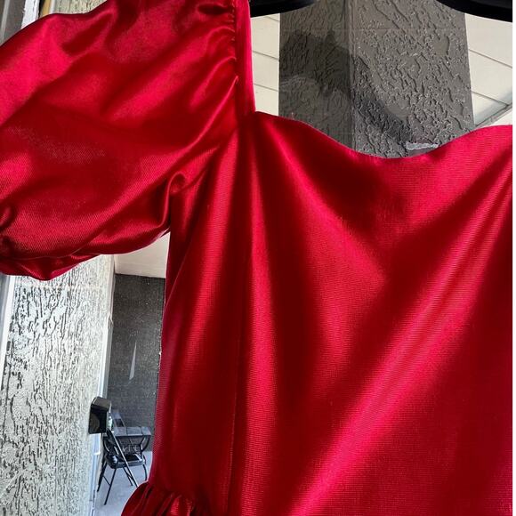 Vintage 1980's red satin puffy sleeve prom dress size S - Picture 3 of 6